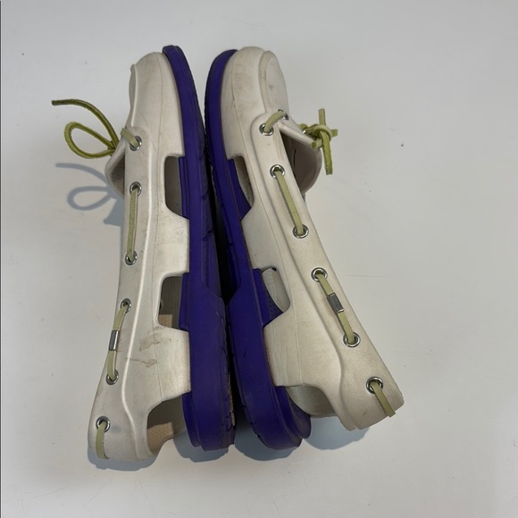 CROCS Cream and Purple Flats with Bow Accent - Picture 5 of 7